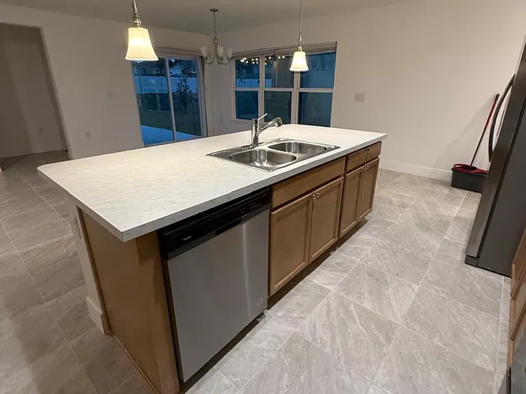 1256 Papaya Cir — Photo 5