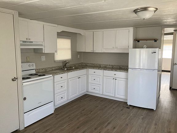 5th image of 230 Esther St #230