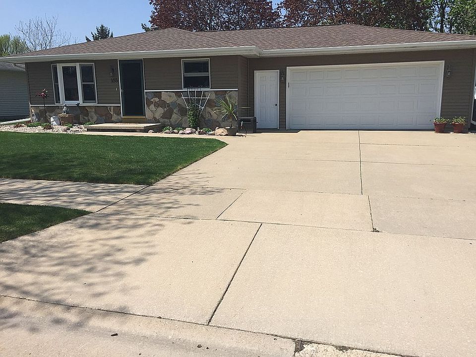 1st image of 155 W Greenfield Dr