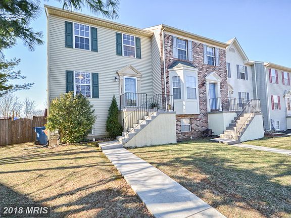 2nd image of 11200 Cristins Cir