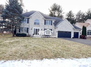 10171 Bridgewater Ct, Woodbury, MN 55129