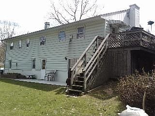 1st image of 5 Robert Dr