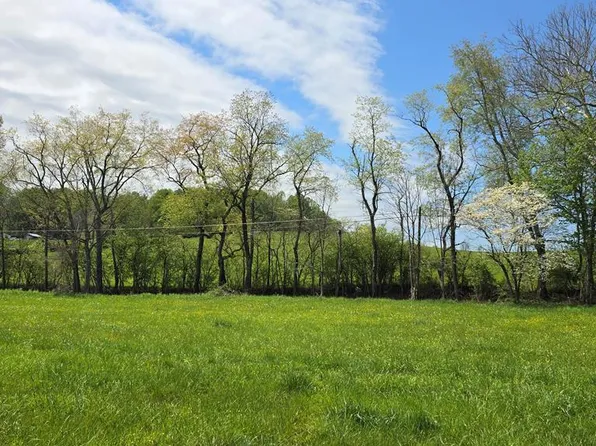 Pocahontas Trl, Glade Spring, VA 24340