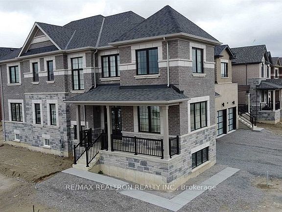 2nd image of 78 Jinnah Ave