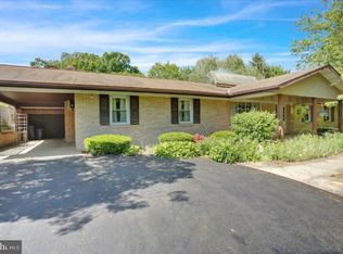 42 Clayton Ave, Hamburg, PA 19526