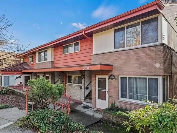 2321 NE 55th St, Seattle, WA 98105, 2321 NE 55th St #2317, Seattle, WA 98105