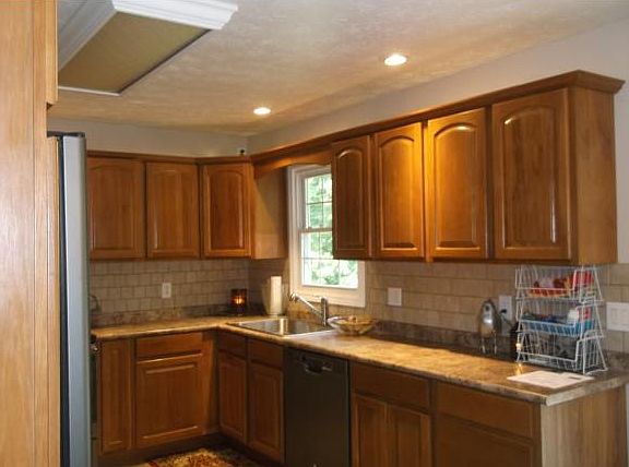 4th image of 3703 Kimrod Dr