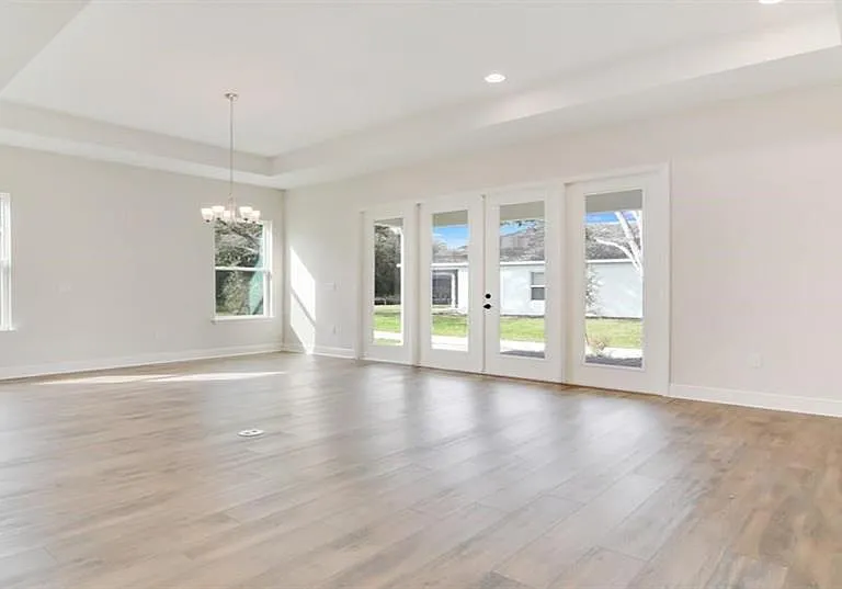 1598 Whitewood Ct — Photo 9