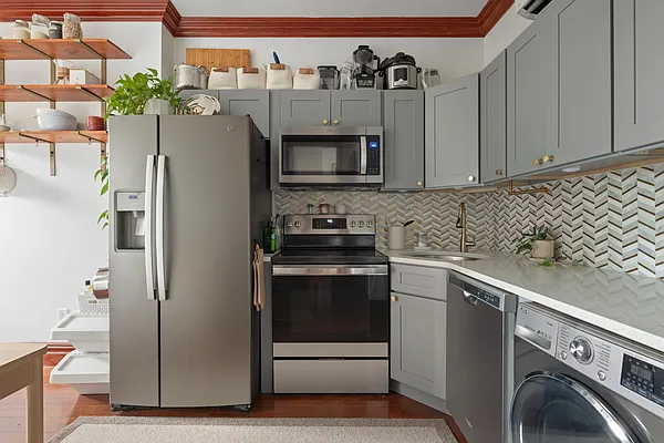 Rented by Compass | media 11