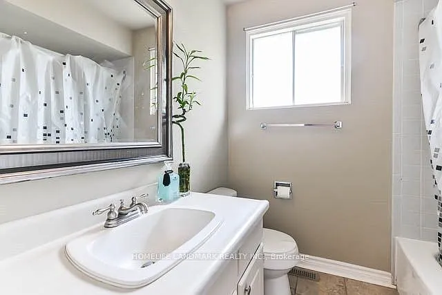 166 McNicoll Ave — Photo 5