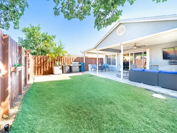 2051 NW 35th Terrace, Coconut Creek, FL 33066