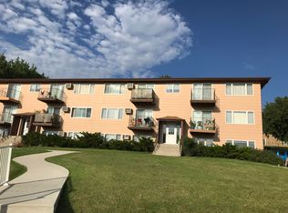 1819 Allison Dr, Bismarck, ND 58501