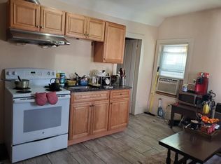 44 Bowdoin St #3, Worcester, MA 01609