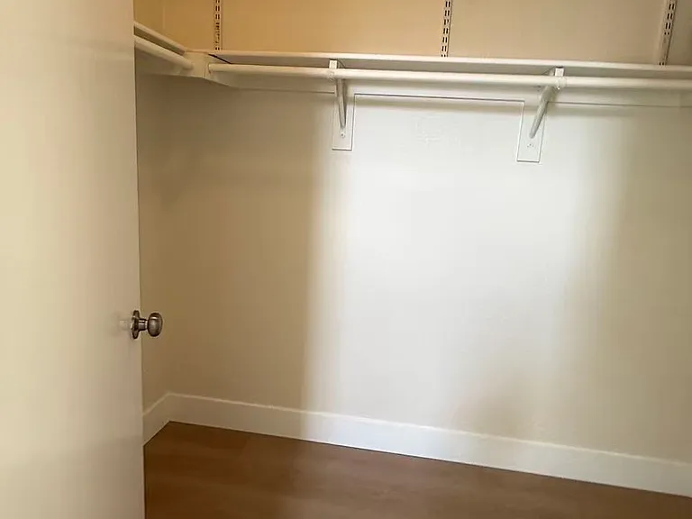 10860 Ivy Hill Dr #8 — Photo 11