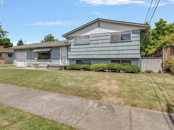 10001 SE Grant St, Portland, OR 97216