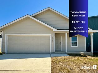 1069 Elegance Dr, New Braunfels, TX 78130