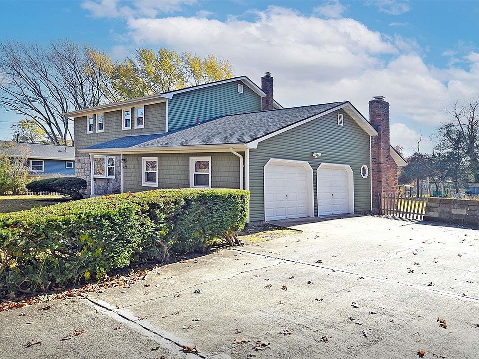 1st image of 228 Southaven Avenue