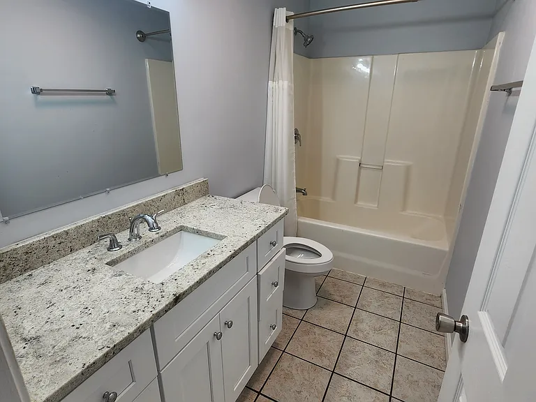 431 Womble St — Photo 7