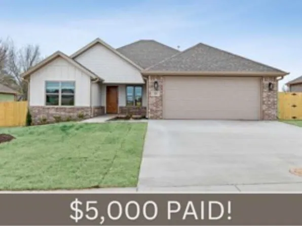 39 W Pitts St, Farmington, AR 72730