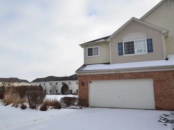 3762 Pope Ct, Plano, IL 60545