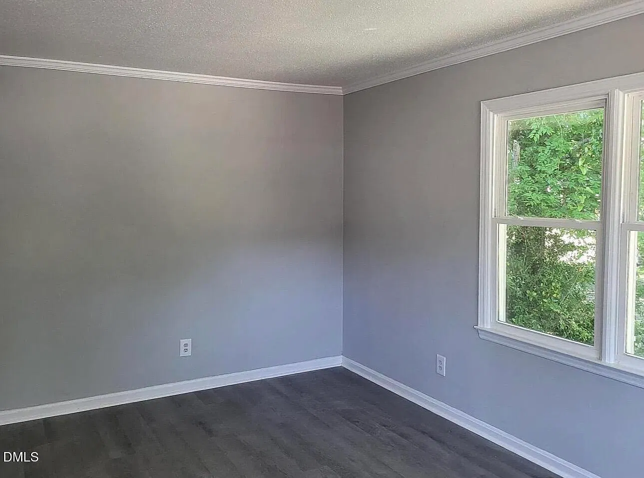 3 bed, 1.0 bath, $1,150 — Photo 4