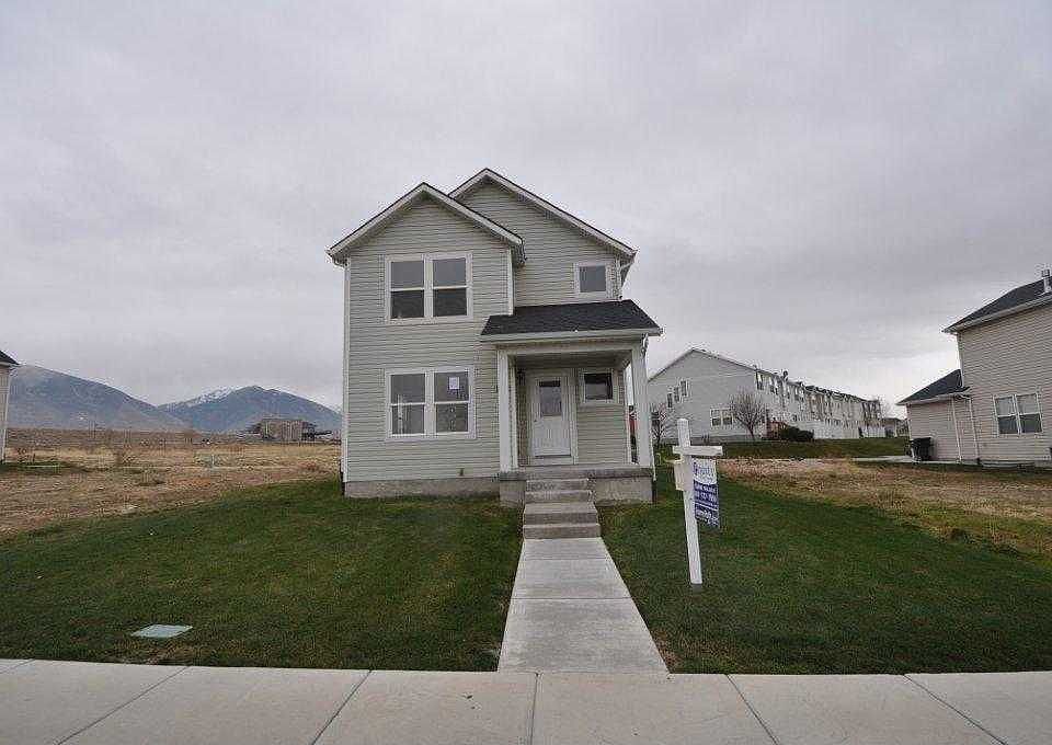 1st image of 182 E Aparicio Dr