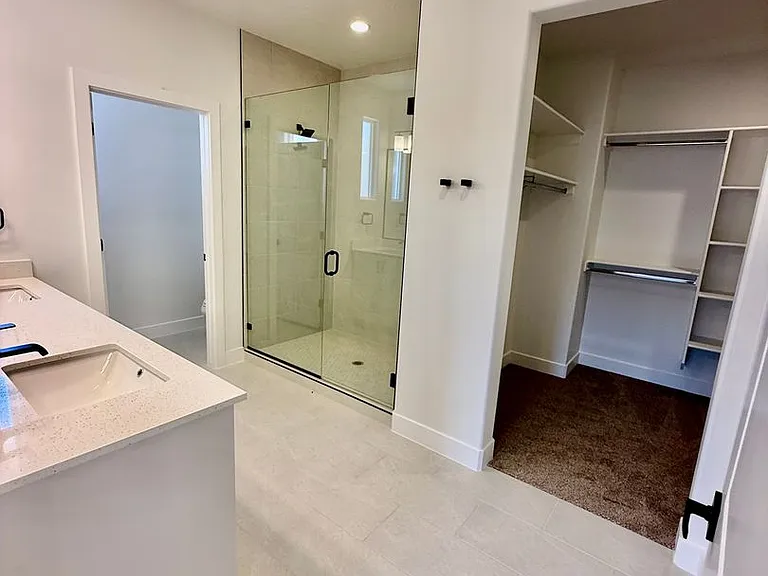 4252 E El Capitan Way — Photo 6