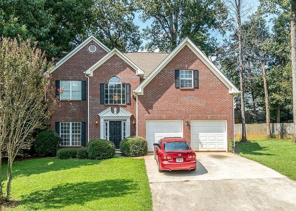 1st image of 870 Dogwood Park Dr