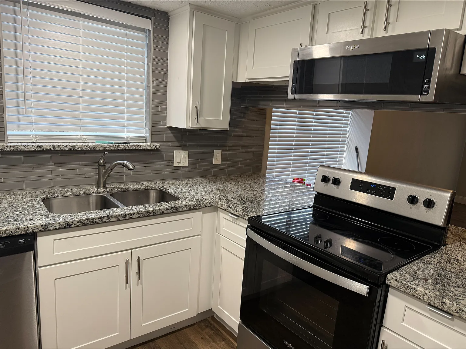 3 bed, 1538 sqft, $2,000 — Photo 2