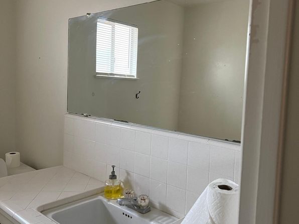 671 E San Carlos Ave