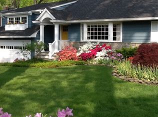 361 Cedar Hill Ave, Wyckoff, NJ 07481