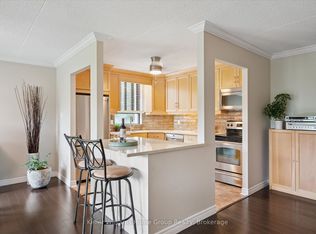 22 Marilyn Dr #408, Guelph, ON N1H 7T1