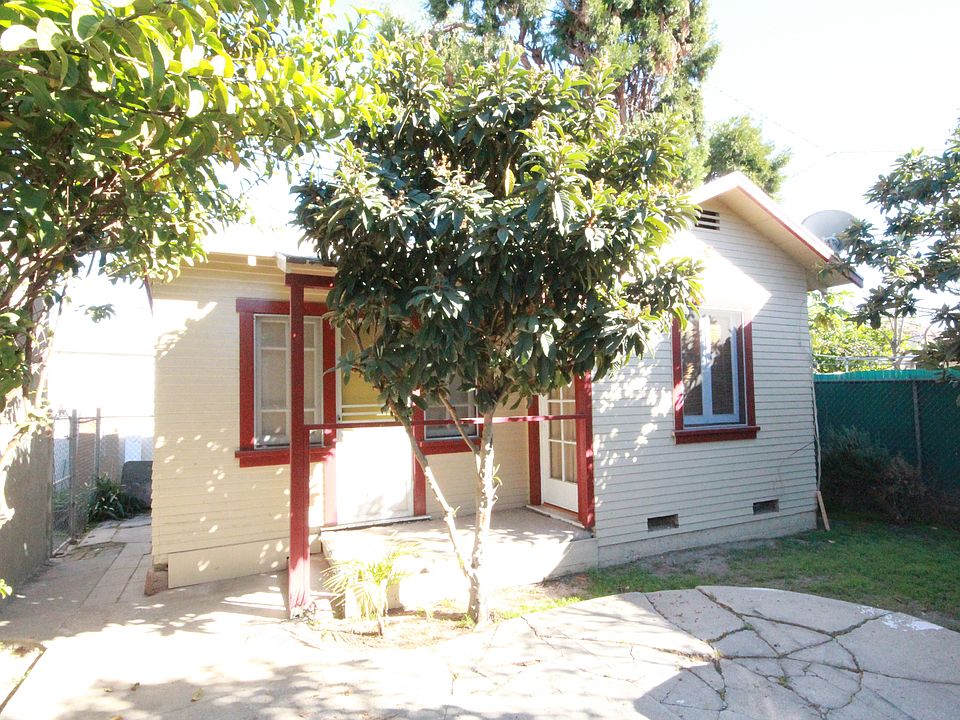 Front view of unit