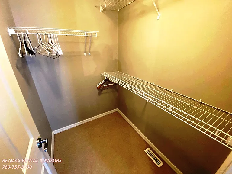 5148 1a Ave SW — Photo 16