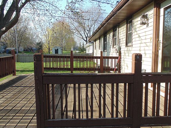 2nd image of 1184 Bonnie Dr