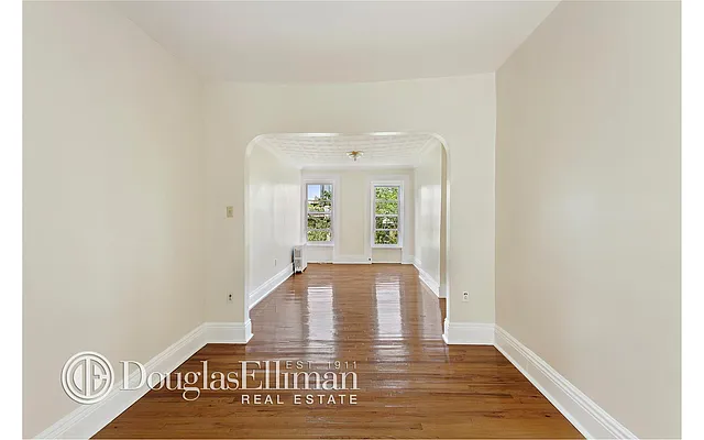 Rented by Douglas Elliman | media 23