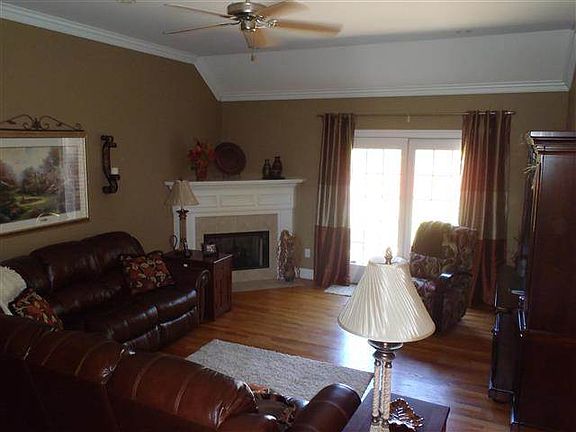 5th image of 3609 Summer Breeze Ct