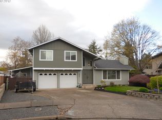 452 65th St, Springfield, OR 97478