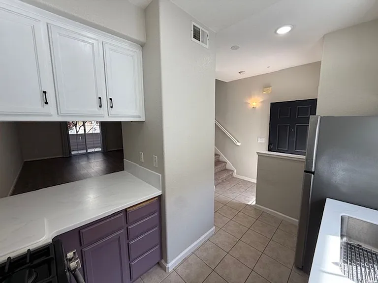 9 Ashford Pl — Photo 6