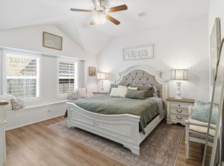 1705 Diamond Mountain Dr, Iowa Colony, TX 77583