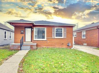1616 Richmond Ave, Lincoln Park, MI 48146