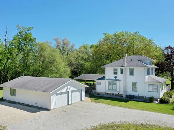 14587 E 4000n Rd, Momence, IL 60954