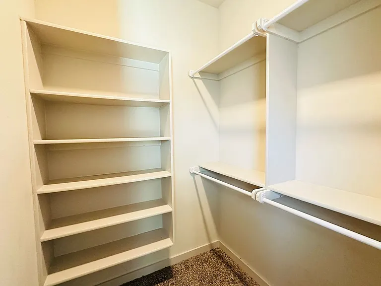 2116 Camino Del Plaza Ln — Photo 15