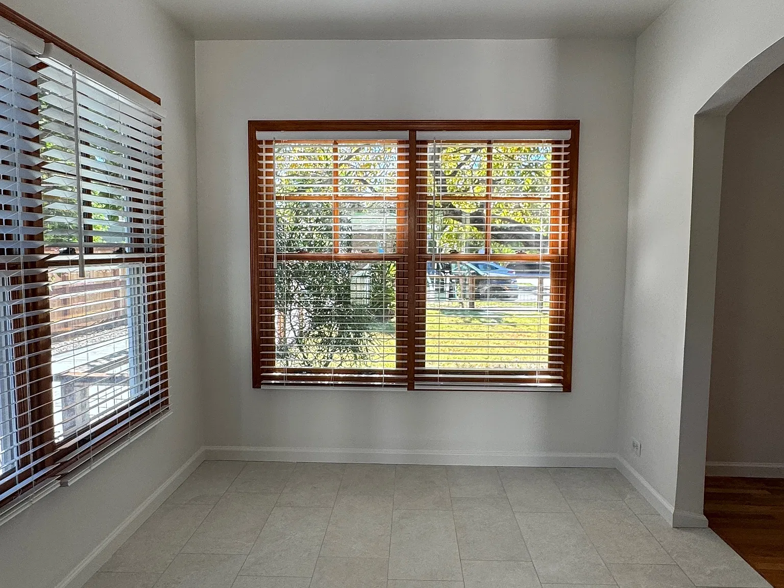 3 bed, 1200 sqft, $5,250 — Photo 4