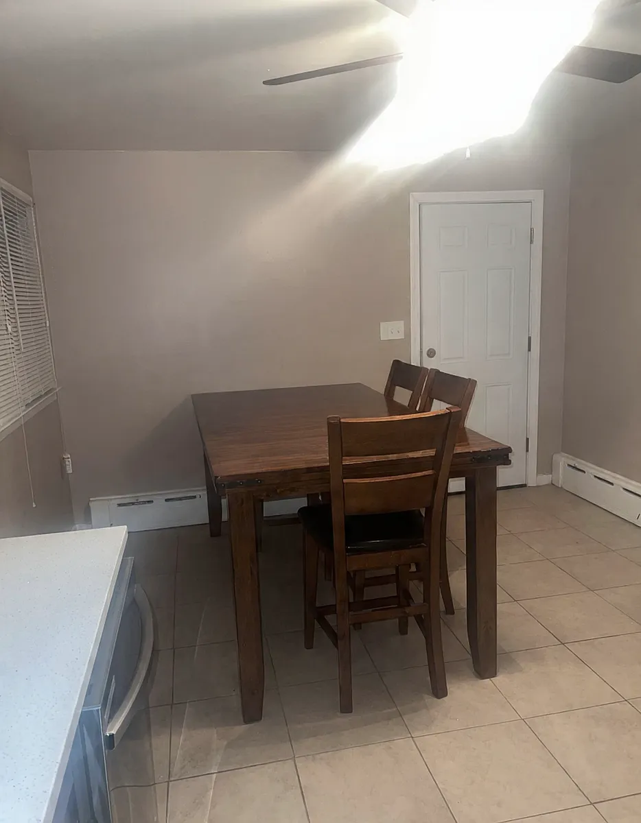 Kitchen - Everett St