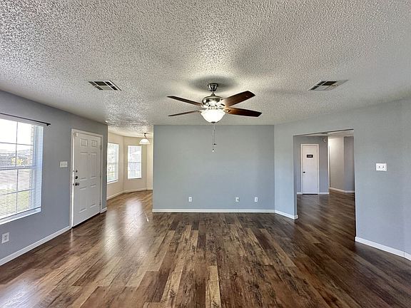 4th image of 4310 Matt Dr