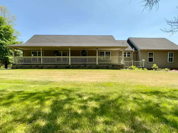 17515 Bethel Church Rd, Manchester, MI 48158