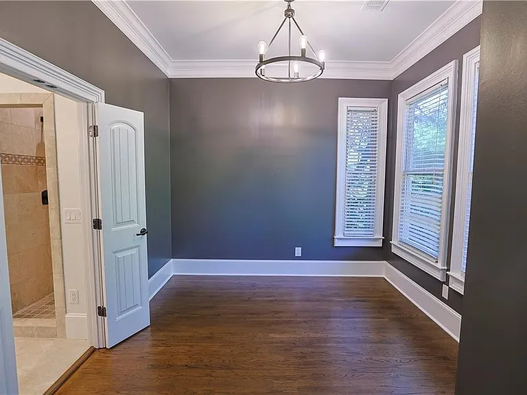 1294 Lenox Park Blvd — Photo 38