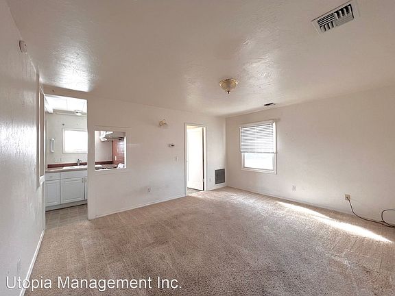 2nd image of 547 SE Evergreen Ave