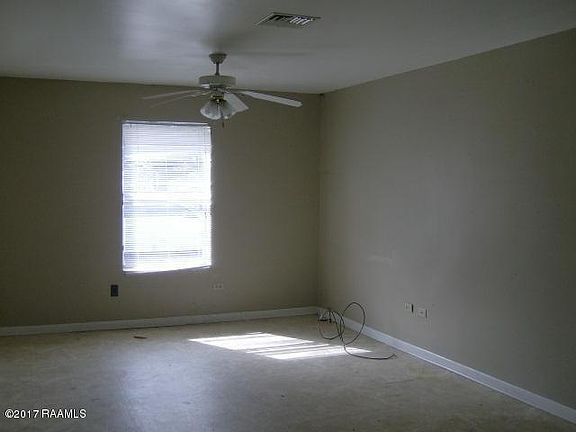 3rd image of 308 W Dale St